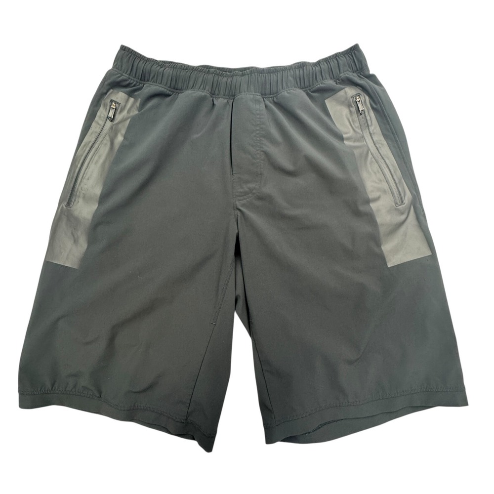 Lululemon Shorts Men M Black Training Athletic Zipper Pockets Elastic Waist
